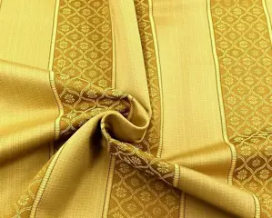 Kostbare San Leucio van hoog gewicht - 620 x 290 cm - Hars/polyester, Katoen, Zijde - 21e eeuw