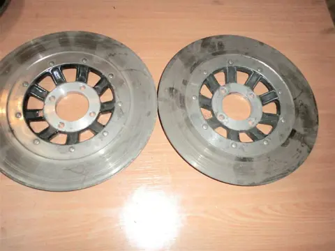 REMSCHIJVEN SET Kawasaki Z900 1970 - 2012