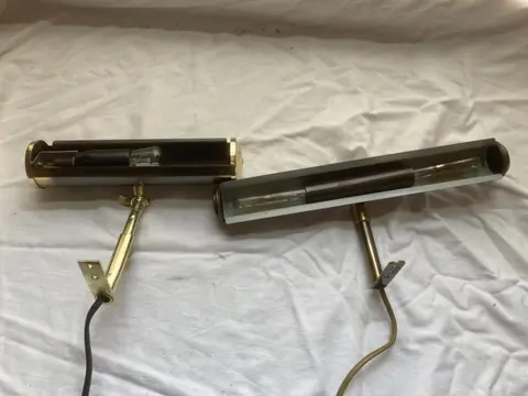 Twee schilderij lampjes (2) - Messing