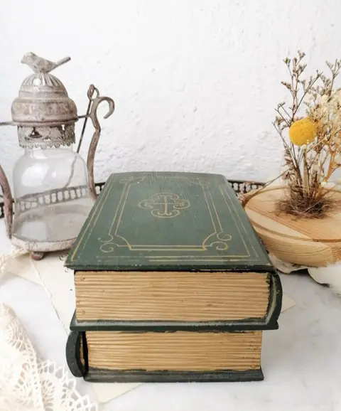 Oude faux boek houten kist (1) - Hout