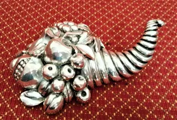 Hoorn des overvloeds - Composiet, Verzilverd