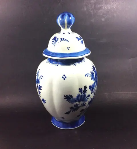D.de Jong - De Porceleyne Fles, Delft - Dekselvaas - 30 cm - 1948 - Aardewerk