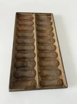 Friedrich Anton Reiche - Antique chocolate mould - Metal