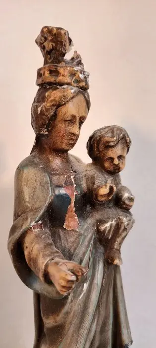 Antiek houten polychroom geschilderde sculptuur van de Heilige Maria met kindje Jezus (H22cm) - Hout