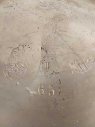 antiek tinnen po/tinnen trechter/2 tinnen kandelaars/tinnen drinkbeker 19e eeuws (5) - Tin