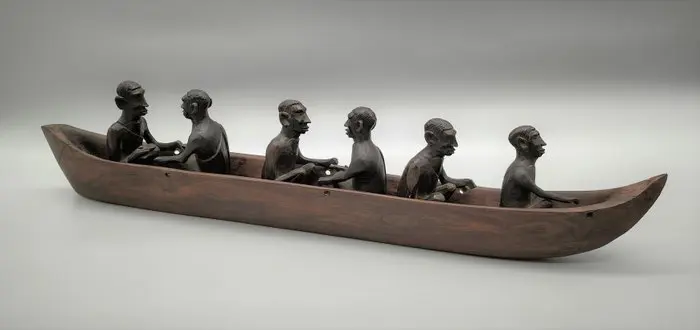 African wood carvings - art objects (2) - Hout