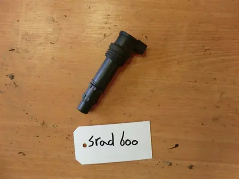 BOBINE Suzuki GSX R 600 1995 - 2000