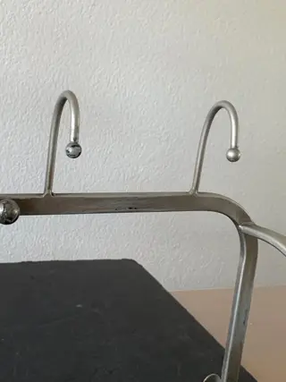 Kapstok met 7 jashaken + draaibare spiegel (1) - Aluminium