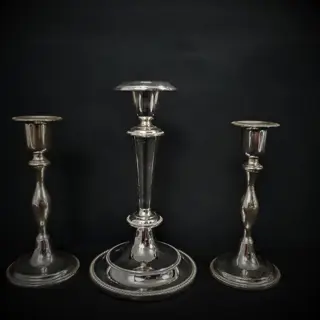 Kandelaar / kaarsendrager (7) - Legering, Verzilverd