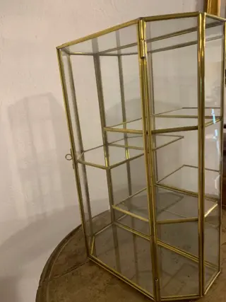 Vitrine voor kleine verzamelobjecten (1) - Glas, Messing