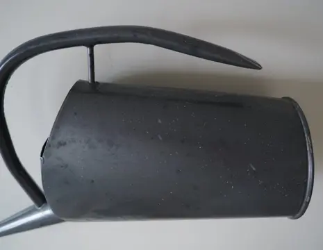 Vintage gieter - vervaardigd uit koper/metaal