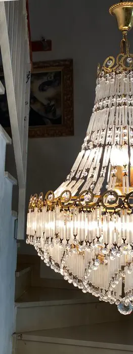 Oude spin uitgehouwen in spiraal - Brons (verguld/verzilverd/gepatineerd/koud geschilderd), Kristal