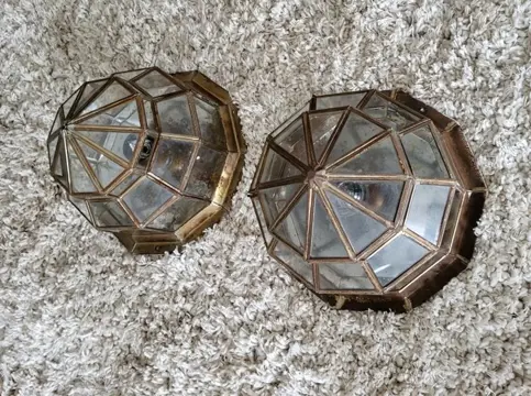 Paar Spaanse schansen van metaal en glas in de vorm van piramides (2) - Kristal, Messing