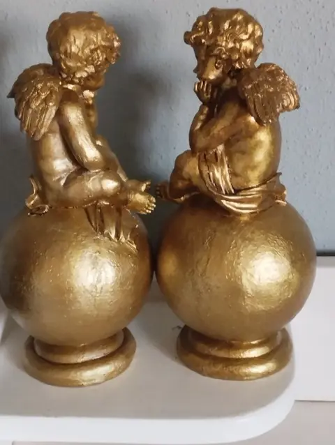 koppel gouden putto (2) - Composiet
