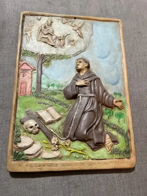 Handbeschilderd laag reliëf (1) - Aardewerk