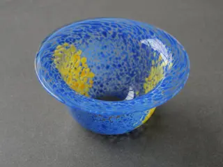 Ulrica Hydman-Vallien - Boda - Komen (2) - Glas
