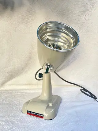 Lamp, Tafellamp (1) - Modern - Bakeliet, Plastic, Staal (roestvrij)