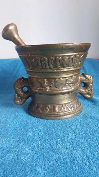 Vijzels Met Stamper (3) - Brons, Messing