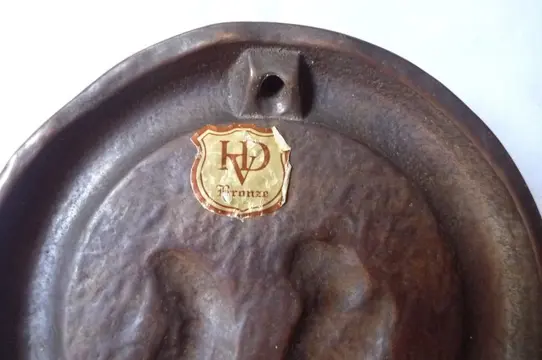 Plaquettes beelden van mussen en eland (2) - Brons (verguld/verzilverd/gepatineerd/koud geschilderd)