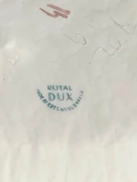 Royal Dux Porzellan-Manufaktur - Beeld(je) - Porselein