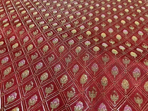 Fantastische stof San Leucio 2 x 2,70 x 1,40 m in rood - Barok - Hars/polyester, Zijde - 21e eeuw