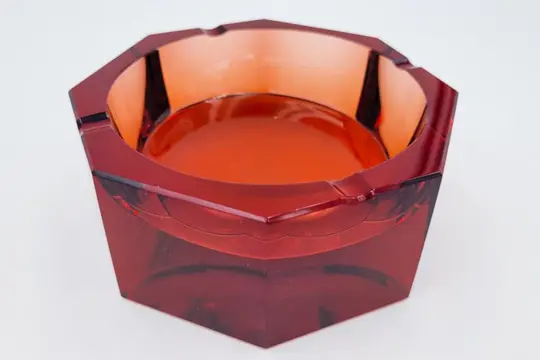 Ludwig Moser und Söhne - Asbak (1) - Glas, Kristal