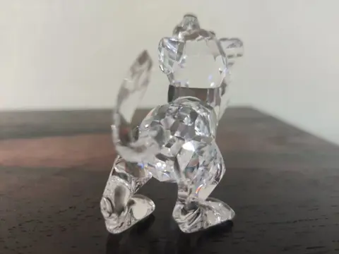 Adi Stocker - Swarovski - Lion Cub - 210460 (1) - Kristal