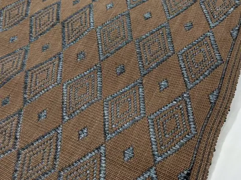 Malindi Vogue dubbele zelfkantstof gesneden door Luxury Living Group - 460 x 88 cm - Gewicht katoen viscose - 21e eeuw