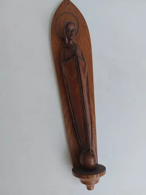 Mariabeeldje in nisje (1) - Hout