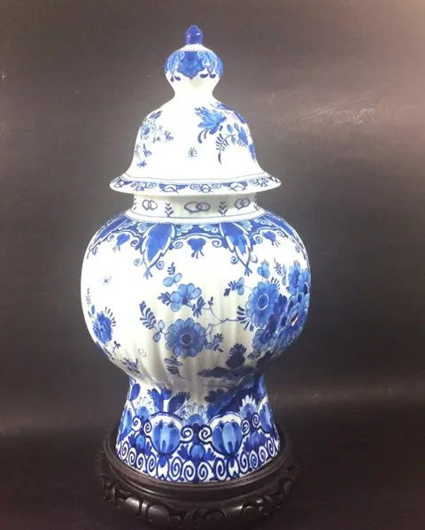 G.Koolhaas - De Porceleyne Fles, Delft - Grote dekselvaas pauw - 38 cm - 1972 - Aardewerk