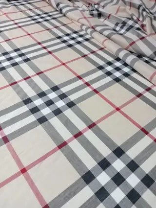 BURBERRY toiletstof - 300 x 150 cm - Katoen - 2016