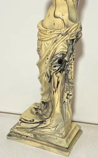 Standbeeld van Aphrodite - godin van schoonheid en liefde - Polyresin/polyester