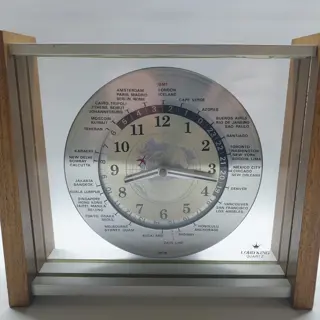 Wereldtijden klok - Glas, Hout - Tweede helft 20e eeuw