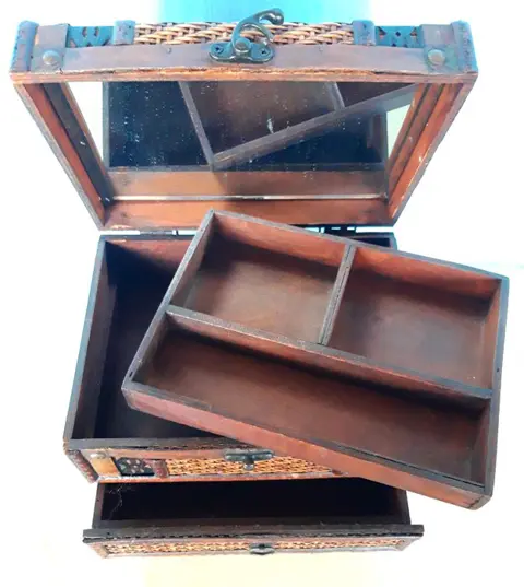 Sieradendoos van hout en bamboe - Hout