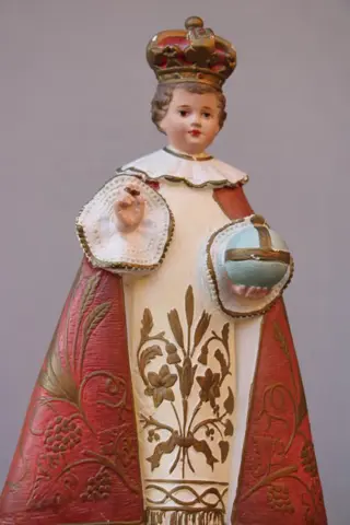 Kindje Jezus van Praag - Gips