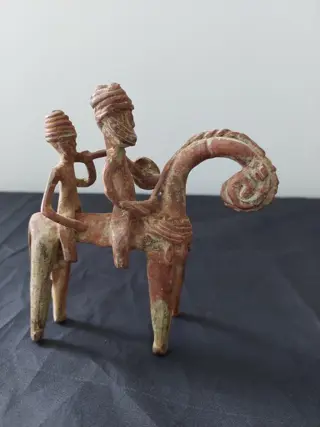 Beeld(je), Toeareg zago ruiter - Legering