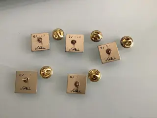 illy collection - pins simone meentzen - metaal