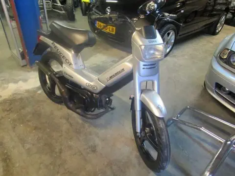 Peugeot FOX SNORFIETS