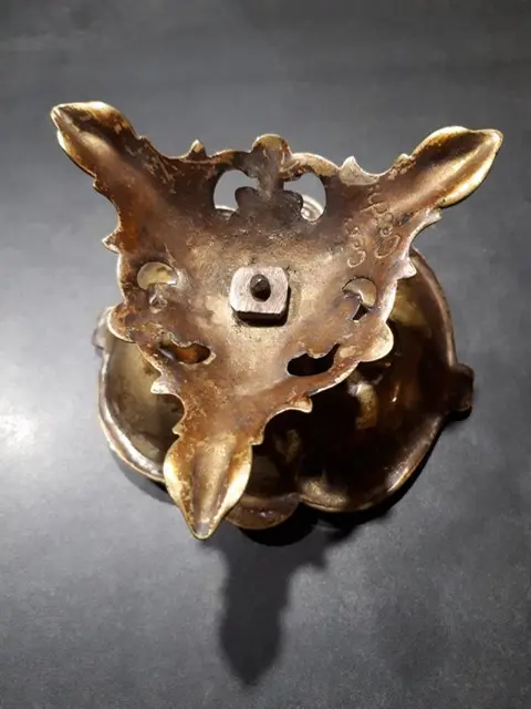 Bijzonder “antiek” bronzen schaaltje/ vide poche (1) - Brons