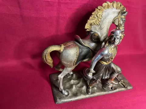 Beeld - Brons (verguld/verzilverd/gepatineerd/koud geschilderd)