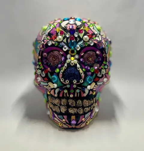 Schedel (1) - Keramiek