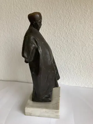 Beeld - Magistraat - 30 cm - Brons