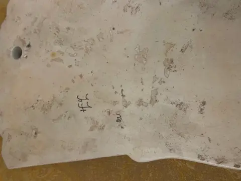 Desvres, Fourmaintraux Frères - muur zak - Keramiek
