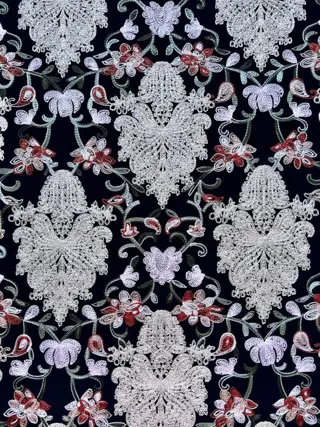 Runner tafelkleed, geborduurd in intense kleuren. 180 x 70 cm - Wol - Tweede helft 20e eeuw