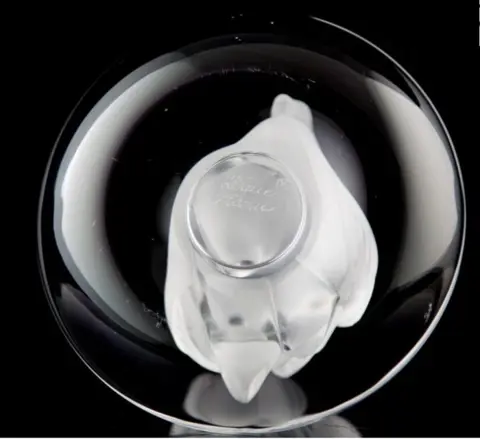 Lalique - "Deux Cygnes" ringhouder - Kristal