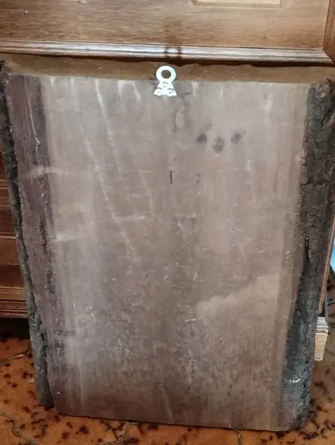 INGELEGD KADER (1) - Hout