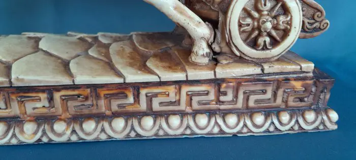 Beeld - Hars/polyester