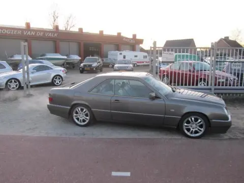 Mercedes-Benz 200-500 (W124) 300 CE  Luxe omgebouwd belastingvrij regeling