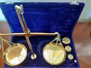 Koper goudschaaltje in cassette (1) - Koper