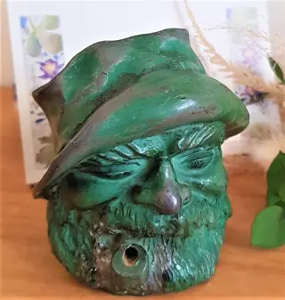 Le Verrier - Max le Verrier - Sculptuur of buste asbak de man met de zeldzame pijp - Zinklegering